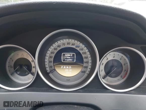 ✅ 2012 Mercedes-Benz C 300 Sport • VIN: WDDGF8BBXCR234727 • Lot: 42938979. Listed on IAAI with 116,991 mi. Free auction sales archive from the USA and detailed vehicle history report at DreamBid. Image 7.