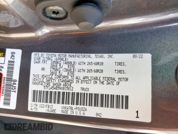 ✅ 2022 Toyota Tundra SR5 • VIN: 5TFLA5AB5NX015812 • Lot: 80524475. Listed on Copart with 41,395 mi. Free auction sales archive from the USA and detailed vehicle history report at DreamBid. Image 13.