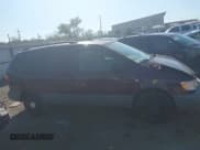 ✅ 2000 Toyota Sienna LE • VIN: 4T3ZF13CXYU190625 • Lot: 43615804. Listed on IAAI with 175,330 mi. Free auction sales archive from the USA and detailed vehicle history report at DreamBid. Image 13.