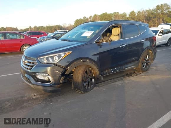 ✅ 2017 Hyundai Santa Fe Ultimate • VIN: 5XYZWDLA7HG422662 • Lot: 43779355. Listed on IAAI with 160,549 mi. Free auction sales archive from the USA and detailed vehicle history report at DreamBid. Image 2.