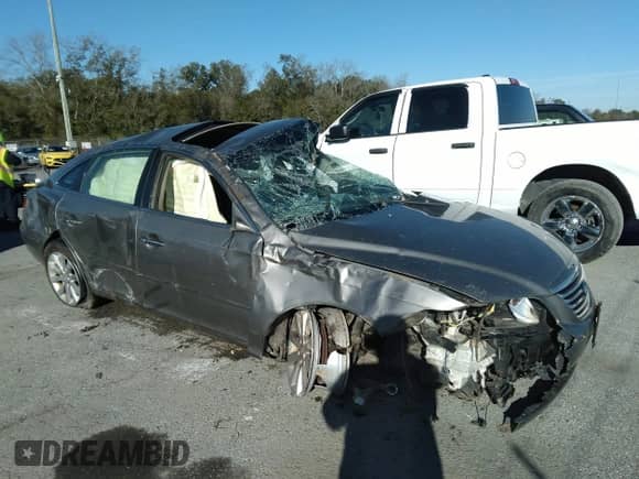 2009 Hyundai Azera GLS с VIN KMHFC46D29A352731, выставлен на аукционе IAAI как лот 35110847 с пробегом Не указан миль и . История ставок и продаж доступна на DreamBid. Изображение 1.