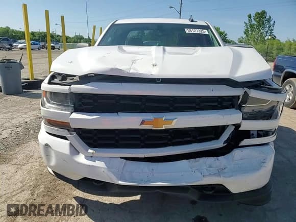 ✅ 2017 Chevrolet Silverado 1500 Custom • VIN: 1GCRCPEH9HZ282118 • Lot: 58127325. Wystawiony na Copart z przebiegiem 153 813 mil. Bezpłatny archiwum sprzedaży aukcyjnych z USA i szczegółowy raport historii pojazdu na DreamBid. Zdjęcie 13.