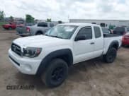 ✅ 2008 Toyota Tacoma • VIN: 5TEUU42N18Z572275 • Lot: 42584795. Listed on IAAI with 262,017 mi. Free auction sales archive from the USA and detailed vehicle history report at DreamBid. Image 2.
