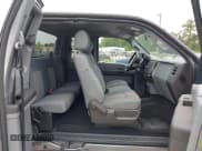 ✅ 2012 Ford F-250 XL • VIN: 1FT7X2B65CEA95749 • Lot: 42362932. Wystawiony na IAAI z przebiegiem 83 296 mil. Bezpłatny archiwum sprzedaży aukcyjnych z USA i szczegółowy raport historii pojazdu na DreamBid. Zdjęcie 8.