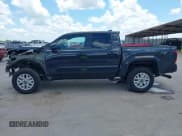 ✅ 2025 Toyota Tacoma SR • VIN: 3TYKD5HN5ST021344 • Lot: 42568643. Wystawiony na IAAI z przebiegiem 5 567 mil. Bezpłatny archiwum sprzedaży aukcyjnych z USA i szczegółowy raport historii pojazdu na DreamBid. Zdjęcie 15.