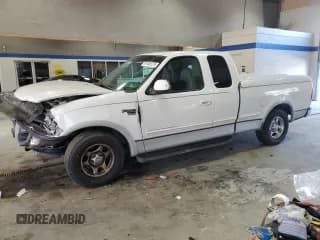 ✅ 1998 Ford F-150 • VIN: 2FTDX1769WCA00223 • Lot: 91408275. Listed on Copart with 135,109 mi. Free auction sales archive from the USA and detailed vehicle history report at DreamBid. Image 1.