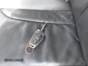 ✅ 2014 Audi Q7 Premium Plus • VIN: WA1LGAFE1ED000911 • Lot: 43416791. Wystawiony na IAAI z przebiegiem 167 305 mil. Bezpłatny archiwum sprzedaży aukcyjnych z USA i szczegółowy raport historii pojazdu na DreamBid. Zdjęcie 11.