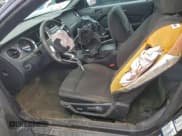 ✅ 2014 Ford Mustang V6 • VIN: 1ZVBP8AM4E5219023 • Lot: 89718545. Wystawiony na Copart z przebiegiem Nie podano. Bezpłatny archiwum sprzedaży aukcyjnych z USA i szczegółowy raport historii pojazdu na DreamBid. Zdjęcie 7.