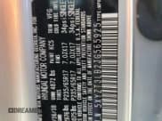 ✅ 2018 Hyundai Santa Fe 2.4L • VIN: 5XYZT3LB2JG565925 • Лот: 57539894. Опубликован ранее на Copart с пробегом 86 115 миль. Бесплатный доступ к архиву аукционных продаж из США и подробный отчёт об истории автомобиля на DreamBid. Изображение 13.