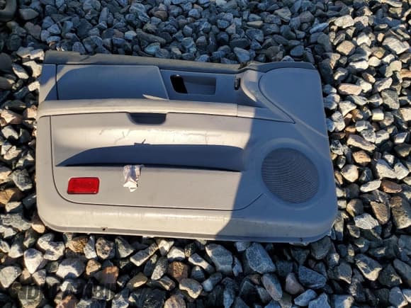 ✅ 2006 Ford Taurus SE • VIN: 1FAHP53U06A217356 • Лот: 87071325. Опубликован ранее на Copart с пробегом 127 190 миль. Бесплатный доступ к архиву аукционных продаж из США и подробный отчёт об истории автомобиля на DreamBid. Изображение 12.