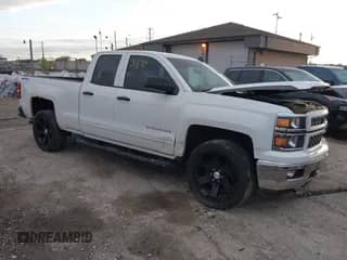 2015 Chevrolet Silverado 1500 LT z VIN 1GCVKREC4FZ218583, wystawiony jako IAAI lot #43431870 z przebiegiem 66 022 mil mil oraz . Historia ofert i sprzedaży dostępna na DreamBid. Obrazek 1.