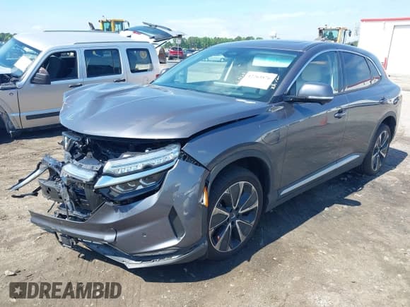 ✅ 2024 VinFast VF 8 Plus • VIN: RLLV1AFA3RH009028 • Лот: 42263876. Опубликован ранее на IAAI с пробегом 4 185 миль. Бесплатный доступ к архиву аукционных продаж из США и подробный отчёт об истории автомобиля на DreamBid. Изображение 22.