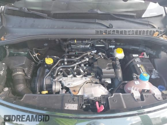 ✅ 2014 FIAT 500L Trekking • VIN: ZFBCFADH7EZ019250 • Lot: 43789818. Wystawiony na IAAI z przebiegiem 111 205 mil. Bezpłatny archiwum sprzedaży aukcyjnych z USA i szczegółowy raport historii pojazdu na DreamBid. Zdjęcie 10.