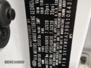 ✅ 2011 Kia Sorento SX • VIN: 5XYKWDA29BG108435 • Lot: 84873675. Wystawiony na Copart z przebiegiem 143 305 mil. Bezpłatny archiwum sprzedaży aukcyjnych z USA i szczegółowy raport historii pojazdu na DreamBid. Zdjęcie 13.