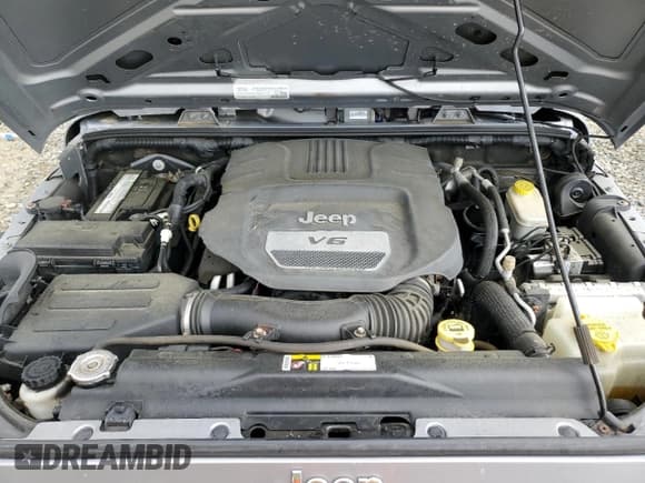 ✅ 2015 Jeep Wrangler Unlimited Freedom • VIN: 1C4BJWDG6FL699383 • Лот: 64408675. Опубликован ранее на Copart с пробегом 204 981 миль. Бесплатный доступ к архиву аукционных продаж из США и подробный отчёт об истории автомобиля на DreamBid. Изображение 11.