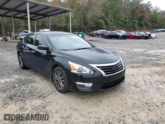 2015 Nissan Altima S with VIN 1N4AL3AP8FC251211, listed as a Copart auction lot 82722955 with 212,821 mi miles and Salvage title. Bid and sale history available at DreamBid. Image 13.