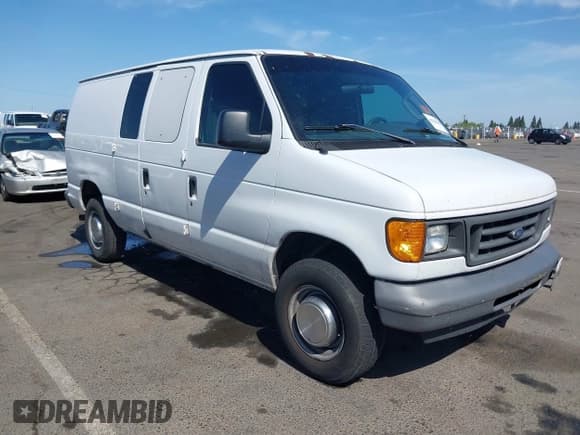 ✅ 2006 Ford Econoline Cargo • VIN: 1FTNE24L16DB11522 • Lot: 42361864. Listed on IAAI with 296,735 mi. Free auction sales archive from the USA and detailed vehicle history report at DreamBid. Image 1.
