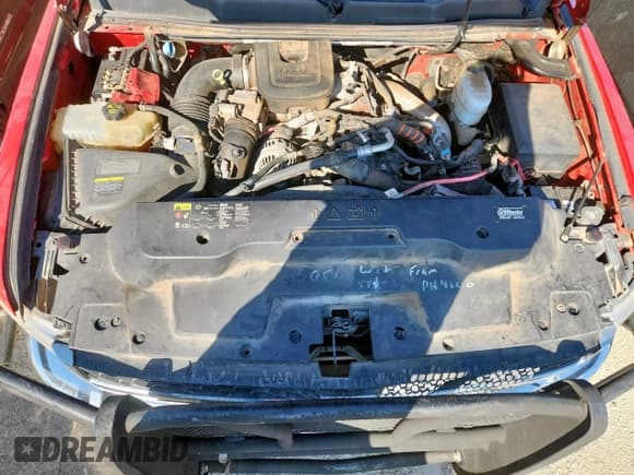 ✅ 2014 Chevrolet Silverado 2500HD LTZ • VIN: 1GC1KYE88EF161941 • Lot: 93073815. Wystawiony na Copart z przebiegiem 190 371 mil. Bezpłatny archiwum sprzedaży aukcyjnych z USA i szczegółowy raport historii pojazdu na DreamBid. Zdjęcie 11.