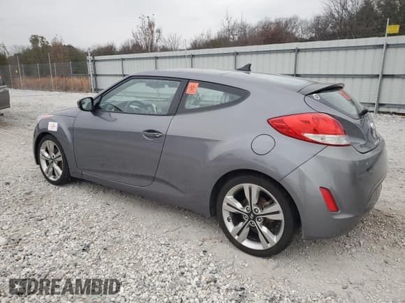 ✅ 2017 Hyundai Veloster Value Edition • VIN: KMHTC6AD9HU314397 • Lot: 81975354. Listed on Copart with 157,579 mi. Free auction sales archive from the USA and detailed vehicle history report at DreamBid. Image 2.