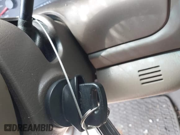 ✅ 2004 Ford Excursion Eddie Bauer • VIN: 1FMSU45P04EC47808 • Лот: 42485767. Опубликован ранее на IAAI с пробегом 109 155 миль. Бесплатный доступ к архиву аукционных продаж из США и подробный отчёт об истории автомобиля на DreamBid. Изображение 11.