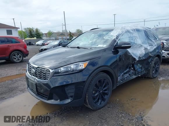 ✅ 2020 Kia Sorento LX • VIN: 5XYPGDA5XLG680807 • Lot: 42158083. Listed on IAAI with 68,789 mi. Free auction sales archive from the USA and detailed vehicle history report at DreamBid. Image 17.