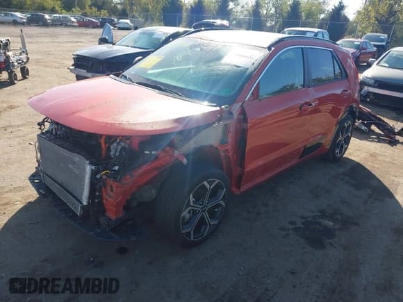 ✅ 2023 Kia Niro EX • VIN: KNDCR3LEXP5047254 • Lot: 43360103. Wystawiony na IAAI z przebiegiem 33 922 mil. Bezpłatny archiwum sprzedaży aukcyjnych z USA i szczegółowy raport historii pojazdu na DreamBid. Zdjęcie 18.