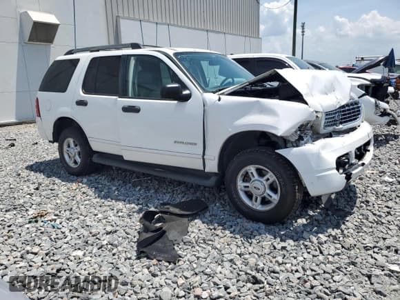 ✅ 2005 Ford Explorer XLT • VIN: 1FMZU73E05UB52920 • Lot: 56802425. Wystawiony na Copart z przebiegiem 225 539 mil. Bezpłatny archiwum sprzedaży aukcyjnych z USA i szczegółowy raport historii pojazdu na DreamBid. Zdjęcie 4.