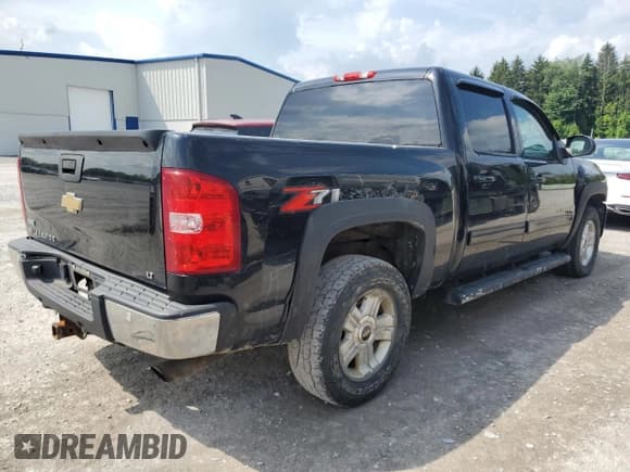 ✅ 2011 Chevrolet Silverado 1500 LT • VIN: 3GCPKSE27BG311504 • Lot: 65155255. Listed on Copart with 163,946 mi. Free auction sales archive from the USA and detailed vehicle history report at DreamBid. Image 3.