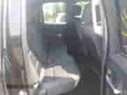 2015 Chevrolet Silverado 1500 LT z VIN 1GCVKREC6FZ299778, wystawiony jako IAAI lot #42877341 z przebiegiem 127 556 mil mil oraz . Historia ofert i sprzedaży dostępna na DreamBid. Obrazek 8.