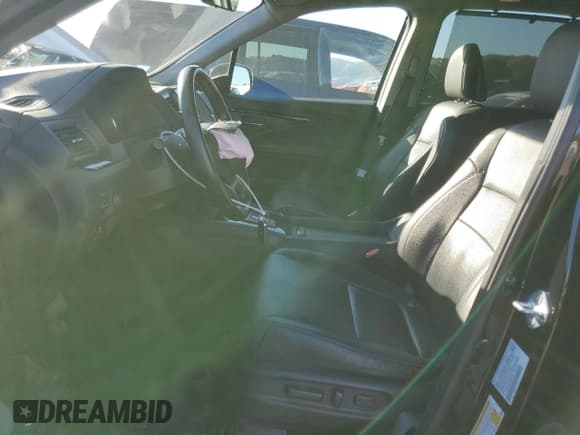 ✅ 2021 Honda Pilot Elite • VIN: 5FNYF6H08MB045039 • Lot: 85554845. Listed on Copart with 84,269 mi. Free auction sales archive from the USA and detailed vehicle history report at DreamBid. Image 7.