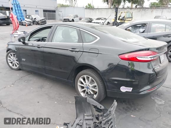 ✅ 2018 Ford Fusion SE • VIN: 3FA6P0PU0JR110942 • Лот: 42747328. Опубликован ранее на IAAI с пробегом 55 448 миль. Бесплатный доступ к архиву аукционных продаж из США и подробный отчёт об истории автомобиля на DreamBid. Изображение 3.