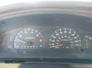 ✅ 1998 Toyota 4Runner SR5 • VIN: JT3HN86R8W0155448 • Lot: 43797506. Wystawiony na IAAI z przebiegiem 370 504 mil. Bezpłatny archiwum sprzedaży aukcyjnych z USA i szczegółowy raport historii pojazdu na DreamBid. Zdjęcie 7.