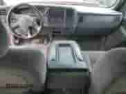 2006 Chevrolet Silverado 2500HD LT1 с VIN 1GCHK29U46E165589, выставлен на аукционе Copart как лот 70109875 с пробегом 203 174 миль миль и Чистый • Clean title. История ставок и продаж доступна на DreamBid. Изображение 8.