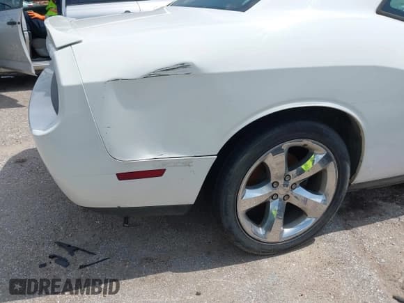 ✅ 2013 Dodge Challenger R/T • VIN: 2C3CDYBT3DH511943 • Лот: 42497618. Опубликован ранее на IAAI с пробегом 107 412 миль. Бесплатный доступ к архиву аукционных продаж из США и подробный отчёт об истории автомобиля на DreamBid. Изображение 13.