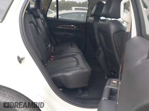 ✅ 2013 Lincoln MKX • VIN: 2LMDJ6JK2DBL60344 • Lot: 43498305. Listed on IAAI with 138,651 mi. Free auction sales archive from the USA and detailed vehicle history report at DreamBid. Image 8.