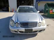 ✅ 2005 Mercedes-Benz E 500 • VIN: WDBUF70J25A629549 • Lot: 90660325. Listed on Copart with 159,503 mi. Free auction sales archive from the USA and detailed vehicle history report at DreamBid. Image 5.