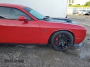 ✅ 2016 Dodge Challenger SRT Hellcat • VIN: 2C3CDZC96GH220995 • Lot: 64262484. Wystawiony na Copart z przebiegiem 109 475 mil. Bezpłatny archiwum sprzedaży aukcyjnych z USA i szczegółowy raport historii pojazdu na DreamBid. Zdjęcie 12.