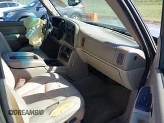 ✅ 2003 Chevrolet Suburban LT • VIN: 3GNFK16Z83G288048 • Лот: 40486507. Опубликован ранее на IAAI с пробегом 274 663 миль. Бесплатный доступ к архиву аукционных продаж из США и подробный отчёт об истории автомобиля на DreamBid. Изображение 5.