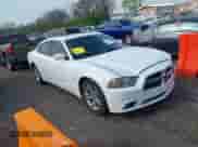 ✅ 2014 Dodge Charger RT • VIN: 2C3CDXCT3EH342422 • Lot: 41923310. Wystawiony na IAAI z przebiegiem 236 320 mil. Bezpłatny archiwum sprzedaży aukcyjnych z USA i szczegółowy raport historii pojazdu na DreamBid. Zdjęcie 1.