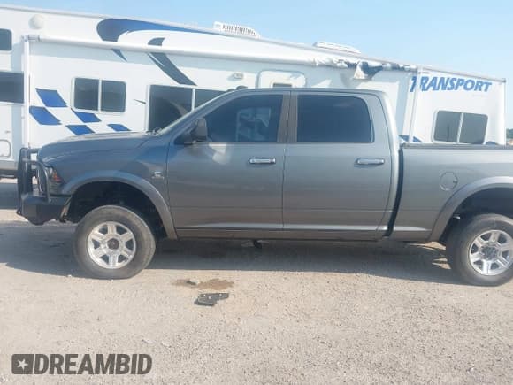 ✅ 2012 Ram 2500 Laramie • VIN: 3C6UD5FL1CG222784 • Lot: 43220733. Wystawiony na IAAI z przebiegiem 145 122 mil. Bezpłatny archiwum sprzedaży aukcyjnych z USA i szczegółowy raport historii pojazdu na DreamBid. Zdjęcie 14.
