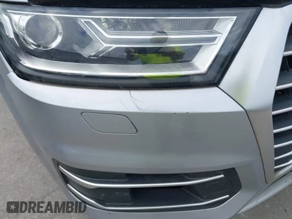 ✅ 2018 Audi Q7 Premium Plus • VIN: WA1LAAF77JD039368 • Lot: 42820703. Listed on IAAI with 265,629 mi. Free auction sales archive from the USA and detailed vehicle history report at DreamBid. Image 18.