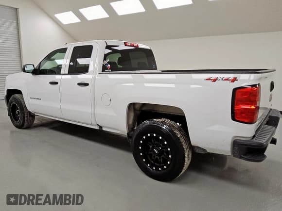 ✅ 2019 Chevrolet Silverado 1500 Work Truck • VIN: 2GCVKNEC9K1232295 • Lot: 92413615. Wystawiony na Copart z przebiegiem 213 375 mil. Bezpłatny archiwum sprzedaży aukcyjnych z USA i szczegółowy raport historii pojazdu na DreamBid. Zdjęcie 2.