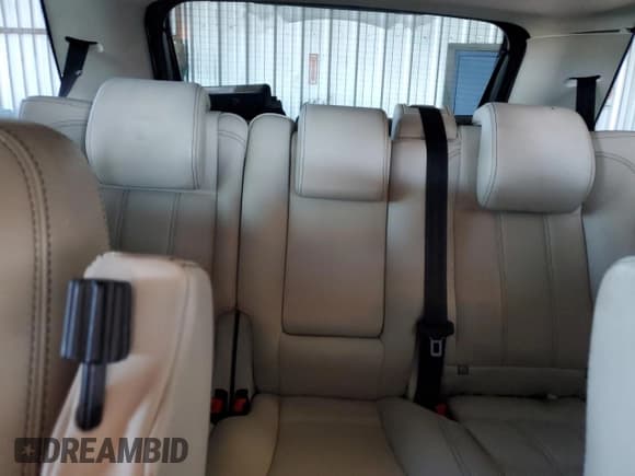 ✅ 2011 Land Rover Range Rover Sport SC • VIN: SALSH2E40BA707162 • Лот: 82286955. Опубликован ранее на Copart с пробегом Не указан. Бесплатный доступ к архиву аукционных продаж из США и подробный отчёт об истории автомобиля на DreamBid. Изображение 10.