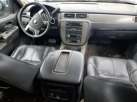 ✅ 2013 Chevrolet Silverado 1500 LTZ • VIN: 3GCPKTE72DG187520 • Lot: 67786994. Listed on Copart with 366,682 mi. Free auction sales archive from the USA and detailed vehicle history report at DreamBid. Image 8.