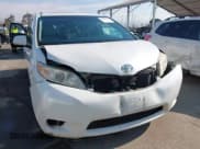 ✅ 2017 Toyota Sienna XLE Auto Access Seat • VIN: 5TDYZ3DC6HS797183 • Lot: 42907119. Listed on IAAI with 244,878 mi. Free auction sales archive from the USA and detailed vehicle history report at DreamBid. Image 6.