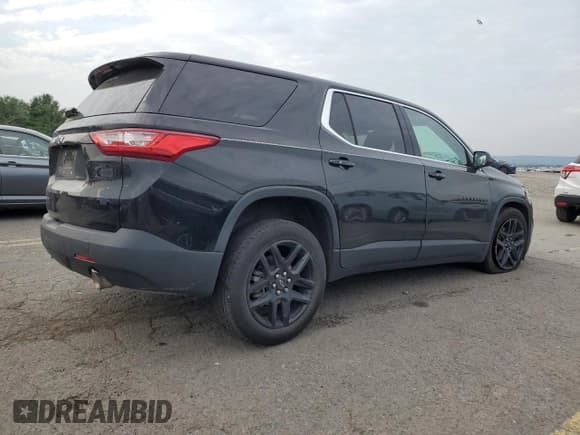 ✅ 2021 Chevrolet Traverse LS • VIN: 1GNERFKW4MJ116793 • Lot: 69139824. Wystawiony na Copart z przebiegiem 22 483 mil. Bezpłatny archiwum sprzedaży aukcyjnych z USA i szczegółowy raport historii pojazdu na DreamBid. Zdjęcie 3.