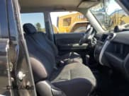 ✅ 2004 Scion xB • VIN: JTLKT324540156370 • Лот: 68048295. Опубликован ранее на Copart с пробегом 198 691 миль. Бесплатный доступ к архиву аукционных продаж из США и подробный отчёт об истории автомобиля на DreamBid. Изображение 7.