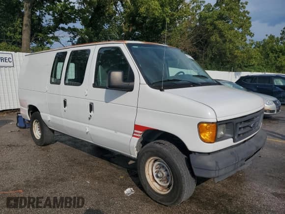 ✅ 2006 Ford Econoline Cargo • VIN: 1FTNE24W26DA70568 • Лот: 68775915. Опубликован ранее на Copart с пробегом Не указан. Бесплатный доступ к архиву аукционных продаж из США и подробный отчёт об истории автомобиля на DreamBid. Изображение 6.