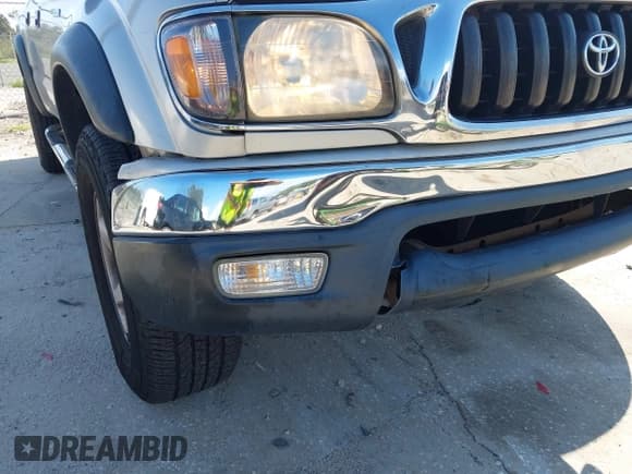 ✅ 2003 Toyota Tacoma PreRunner • VIN: 5TEGN92N03Z183546 • Lot: 43042492. Wystawiony na IAAI z przebiegiem 201 843 mil. Bezpłatny archiwum sprzedaży aukcyjnych z USA i szczegółowy raport historii pojazdu na DreamBid. Zdjęcie 6.