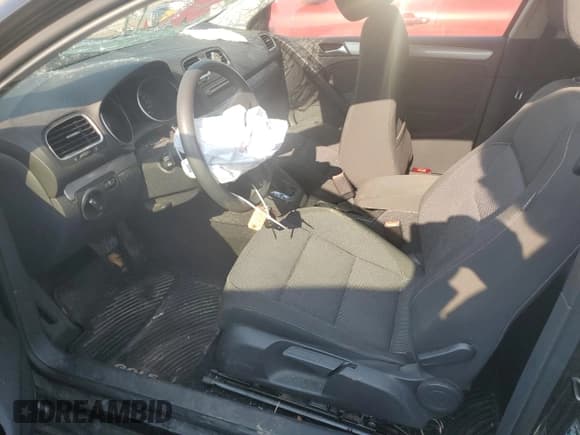 ✅ 2012 Volkswagen Golf • VIN: WVWBB7AJ4CW316117 • Lot: 58064035. Listed on Copart with 113,724 mi. Free auction sales archive from the USA and detailed vehicle history report at DreamBid. Image 7.